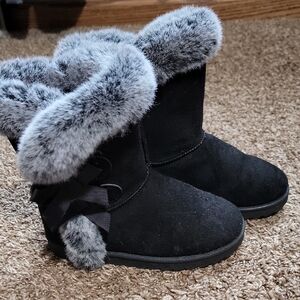 Little Star Girls Size 13 Black & Gray Faux Fur Winter Boots EUC